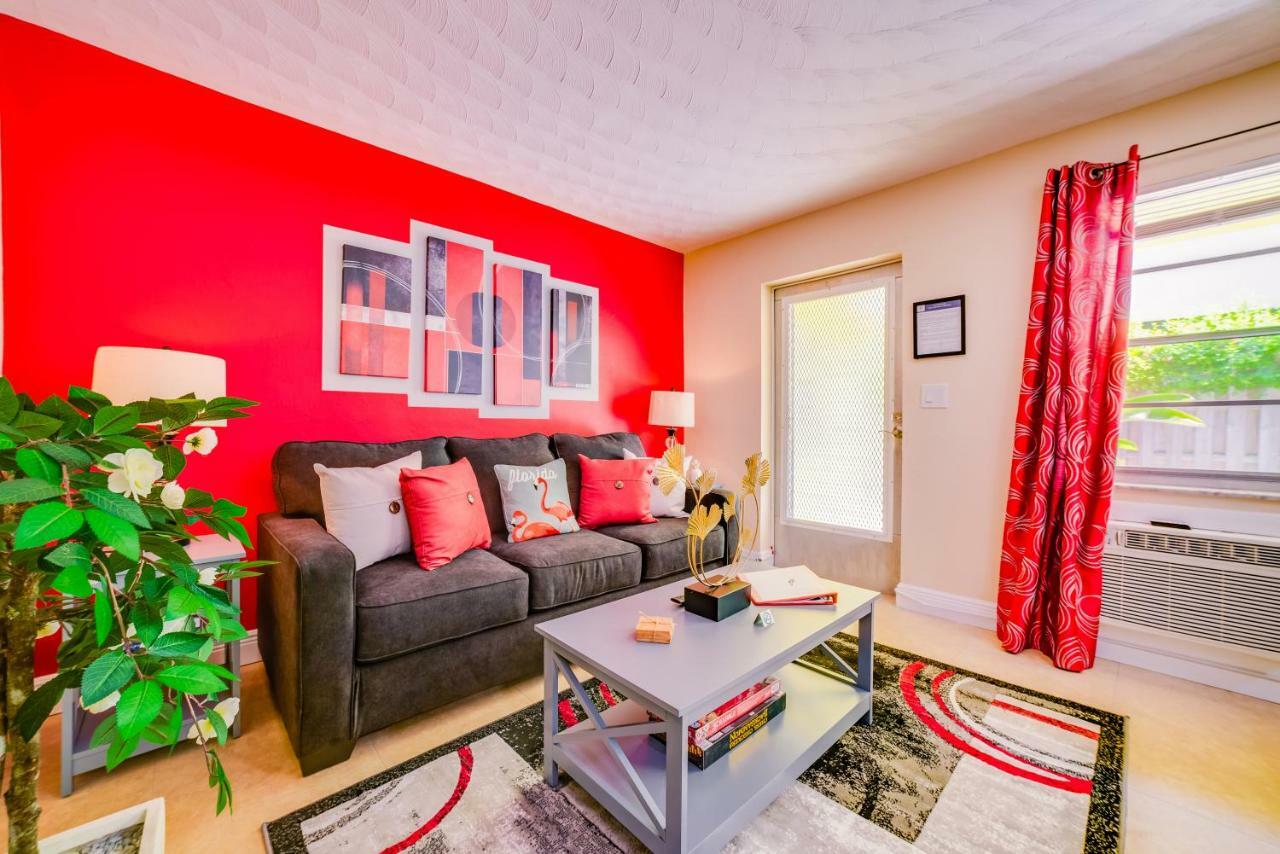 Beautiful Old Apartment With Beach Gear Fort Lauderdale Exterior foto