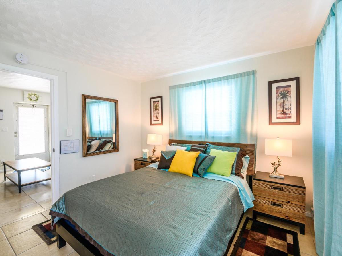 Beautiful Old Apartment With Beach Gear Fort Lauderdale Exterior foto